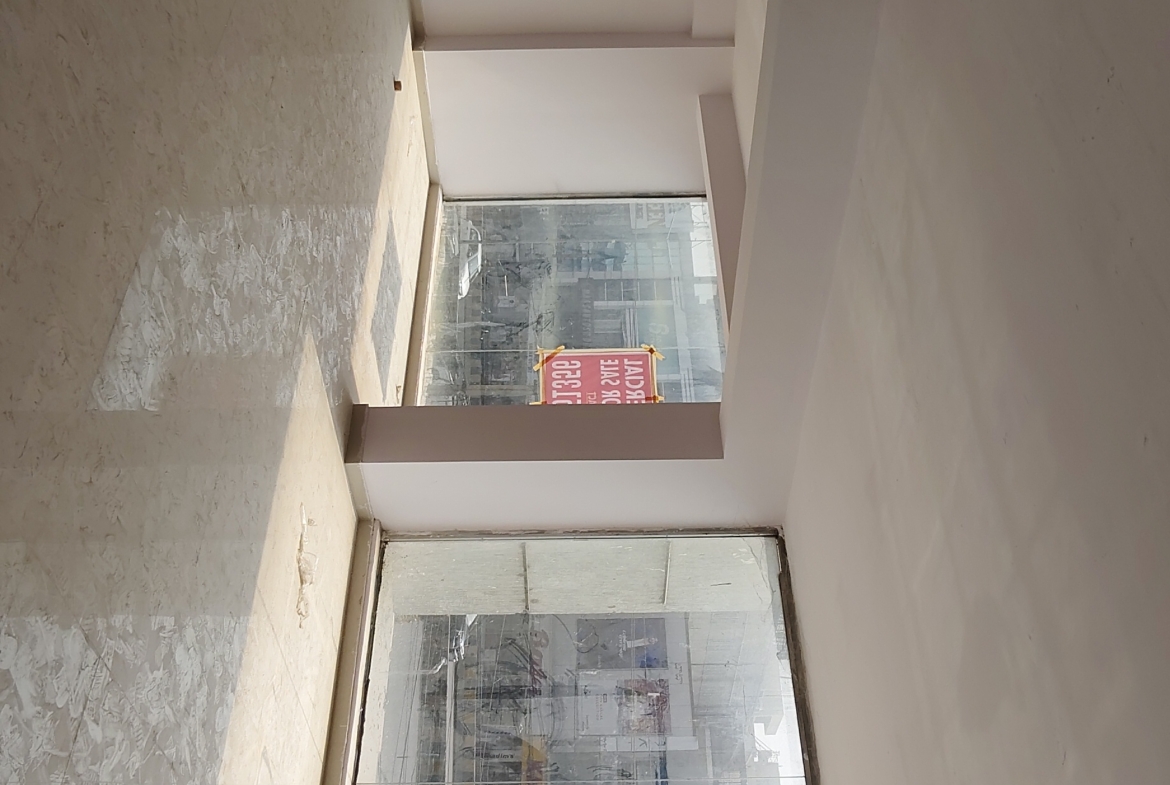 Commercial Spaces in Hyderabad, Shaikpet for sale