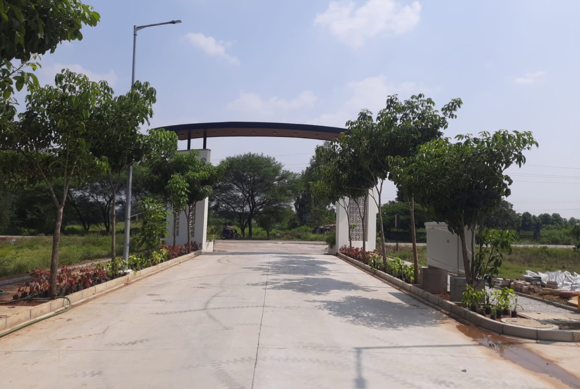 Open Plots in Ranga Reddy (hmda zone), Maheshwaram for sale