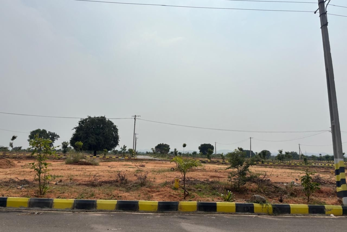 Open Plots in Ranga Reddy (hmda zone), Yacharam for sale