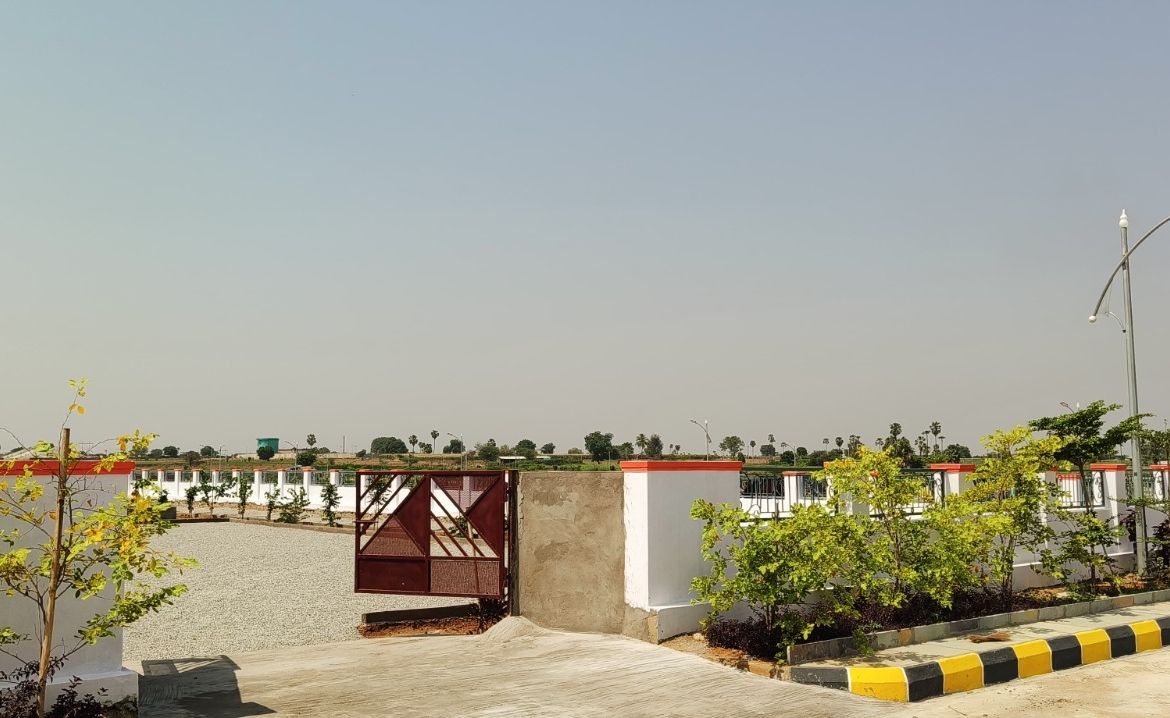 Open Plots in Ranga Reddy (hmda zone), Maheshwaram for sale