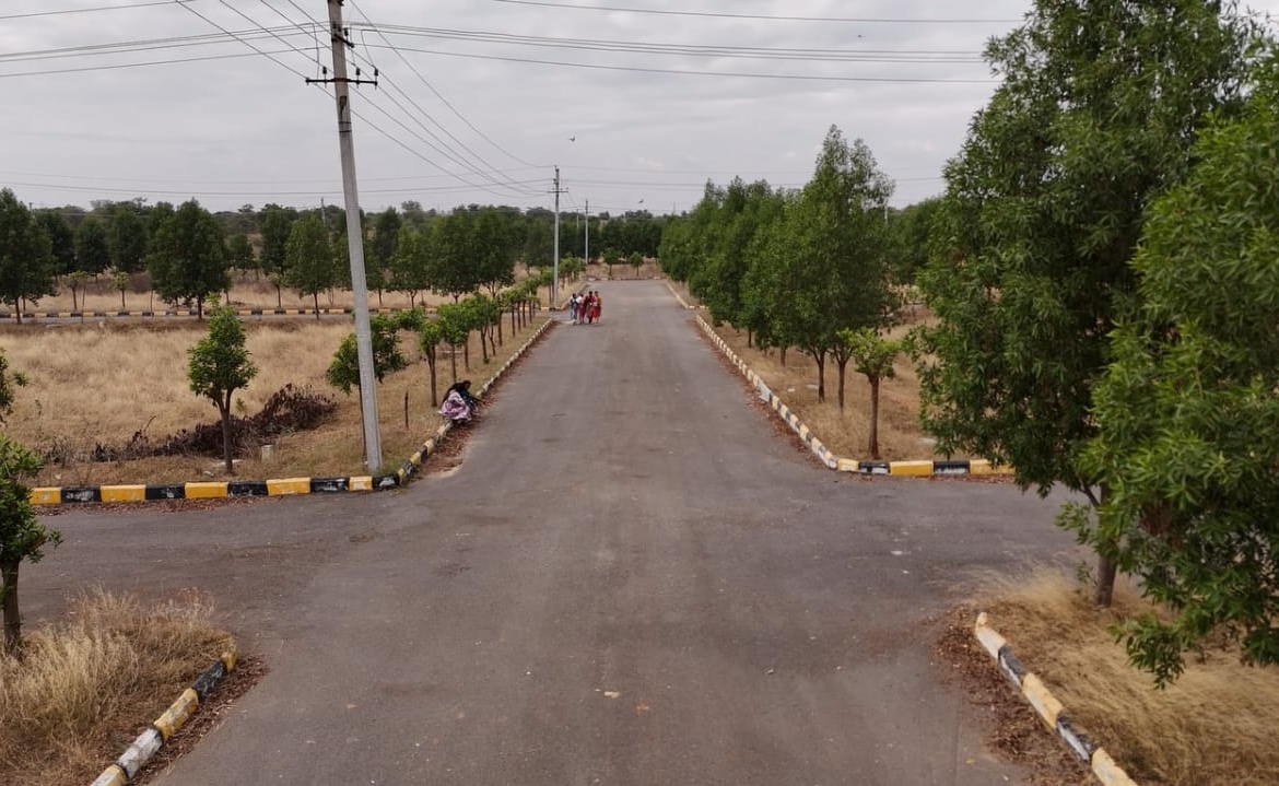 Open Plots in Ranga Reddy (hmda zone), Yacharam for sale