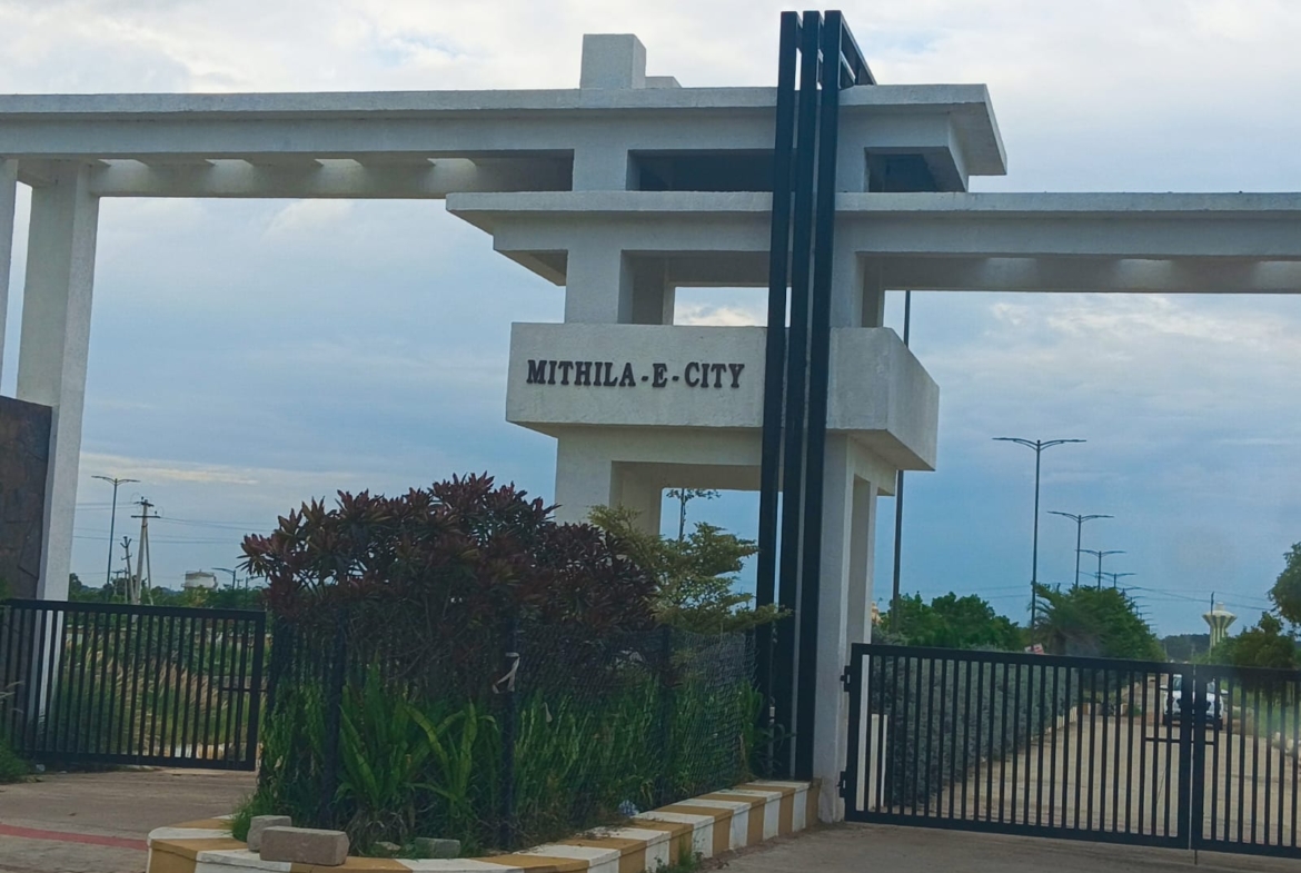 Open Plots in Hyderabad, Ameerpet for sale