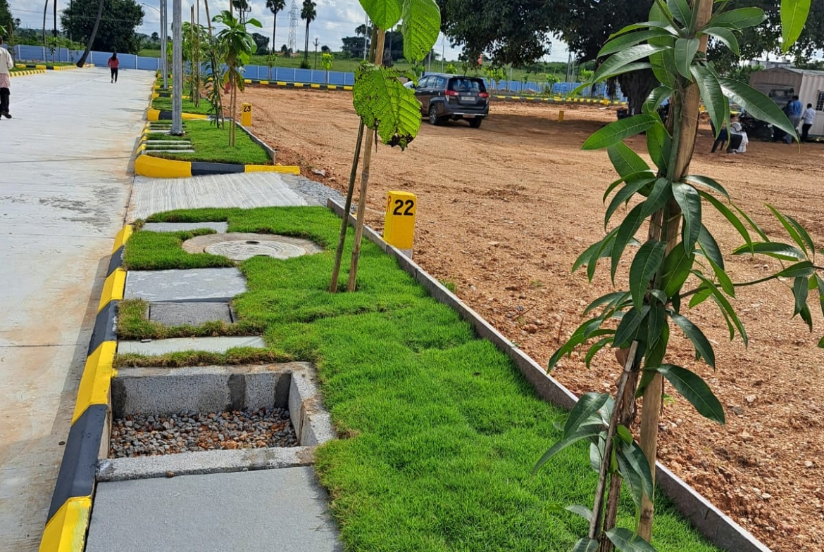 Open Plots in Hyderabad, Saidabad for sale
