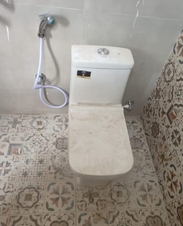 Residential Flats in Hyderabad, Ameerpet for sale