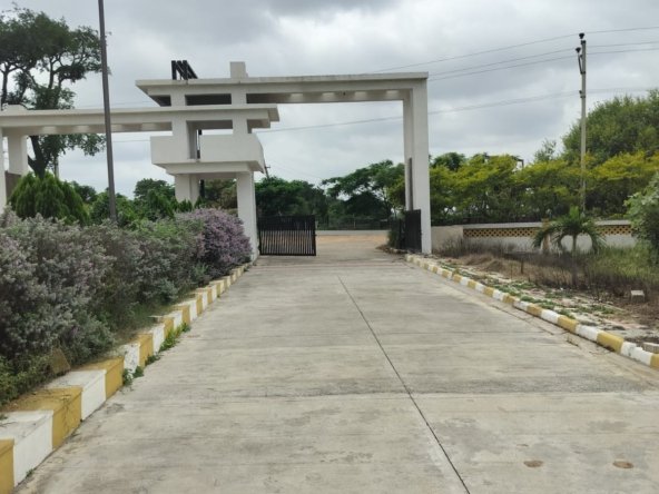 Open Plots in Ranga Reddy (hmda zone), Maheshwaram for sale